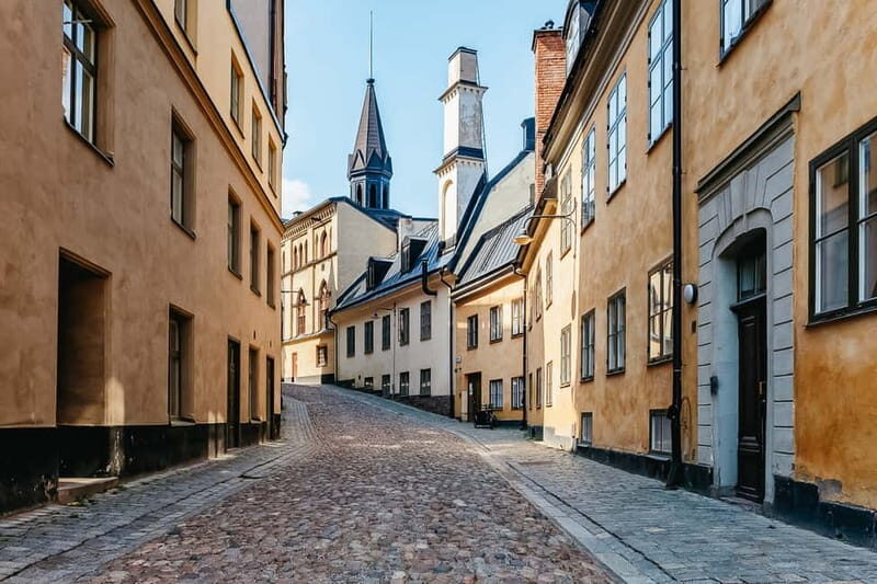 Stockholm: Old Town Walking Tour - Key Points