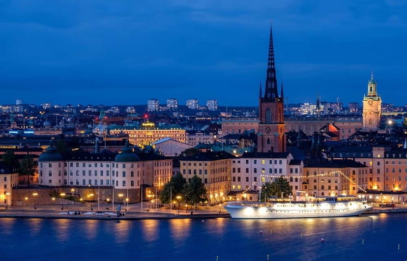 Stockholm: Old Town Walking Tour and Hop-on Hop-off Bus Tour - Final Thoughts