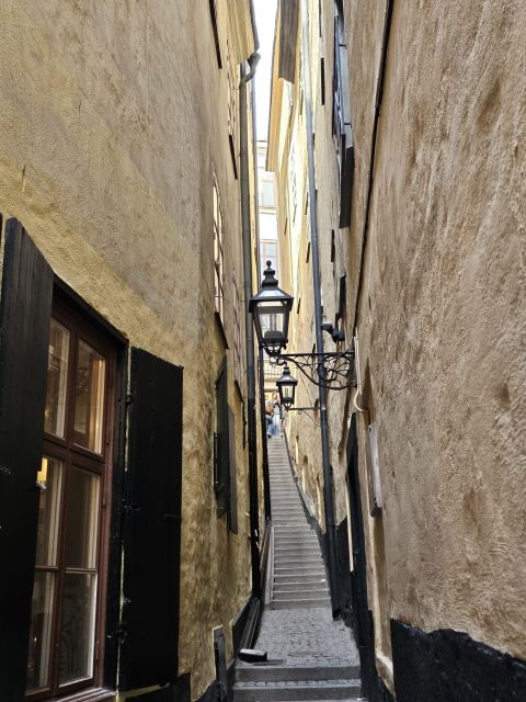 Stockholm: Secrets of Gamla Stan Guided Tour w/ Fika Option - The Sum Up: Who is This Tour Best For?