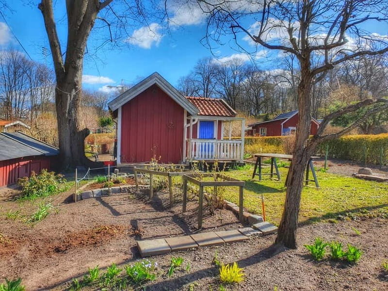Stockholm: Södermalm Allotment Gardens & Parks Walking Tour - Why This Tour Offers Great Value  