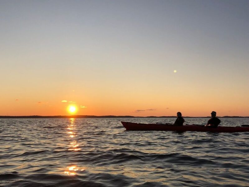 Stockholm: Sunset Kayak Tour in the Archipelago + Fika - FAQs