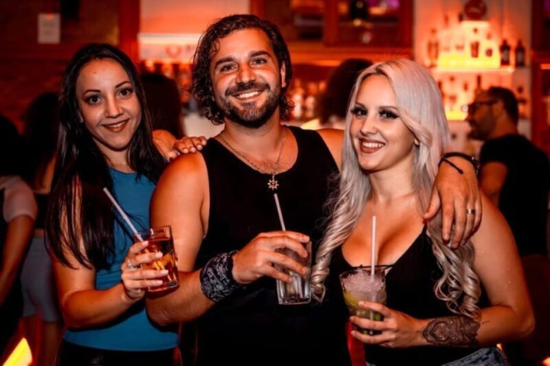 Stockholm: The Original Pub Crawl - The Social Element: Games, Challenges, and Dancing