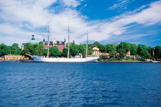 Stockholm VIP Full Day City Tour by Limousine in Stockholm - Frequently Asked Questions