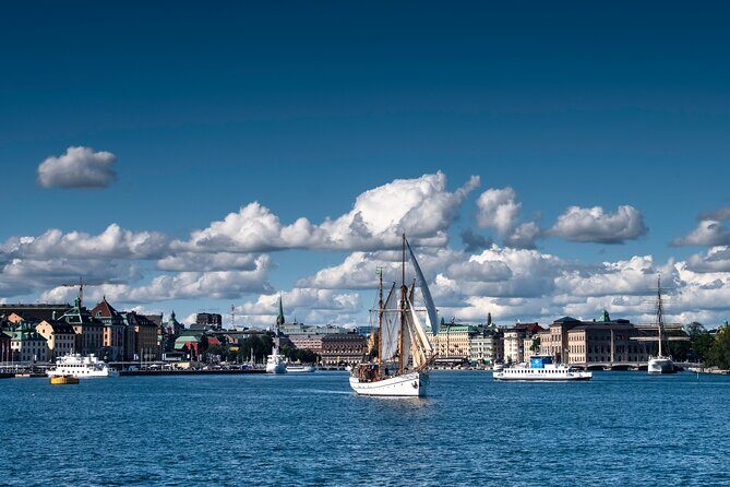 Stockholms Splendor: A 6-Hour Walk Through Culture & History - Summary: The Value of a Tailored Stockholm Experience