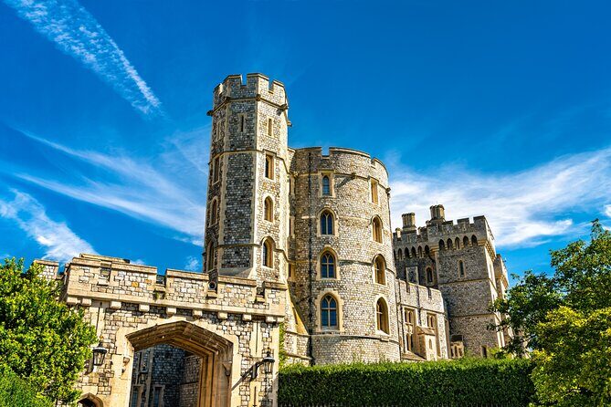 Stonehenge, Bath and Windsor Private Car Tour from London - FAQ