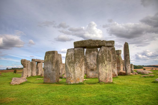 Stonehenge Morning Half-Day Tour From London Including Admission - Accessibility and Transportation
