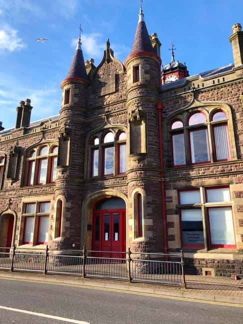 Stornoway: Harris Tweed Story Room Tour with guide - The Experience: What to Expect at the Harris Tweed Story Room