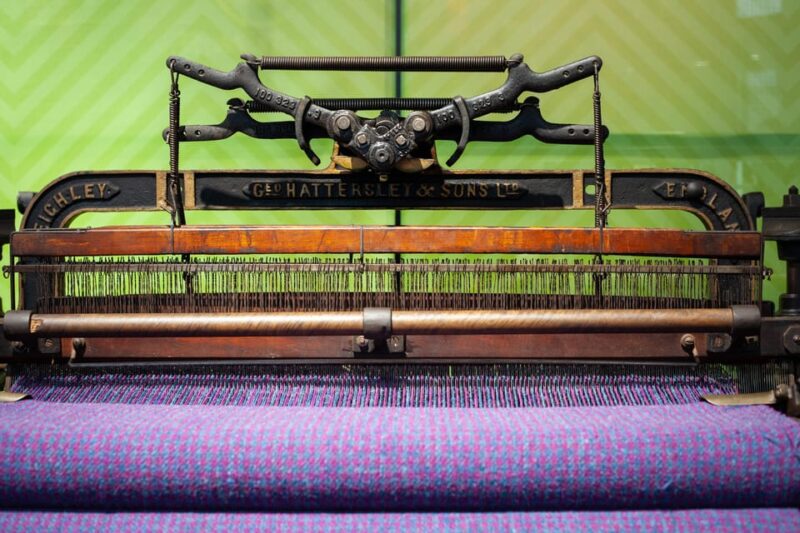 Stornoway: Harris Tweed Story Room Tour With Weaver - Meeting Point and Directions