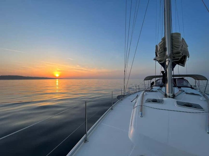 Stralsund: Evening Sailboat Cruise with Snacks and Drinks - Key Points