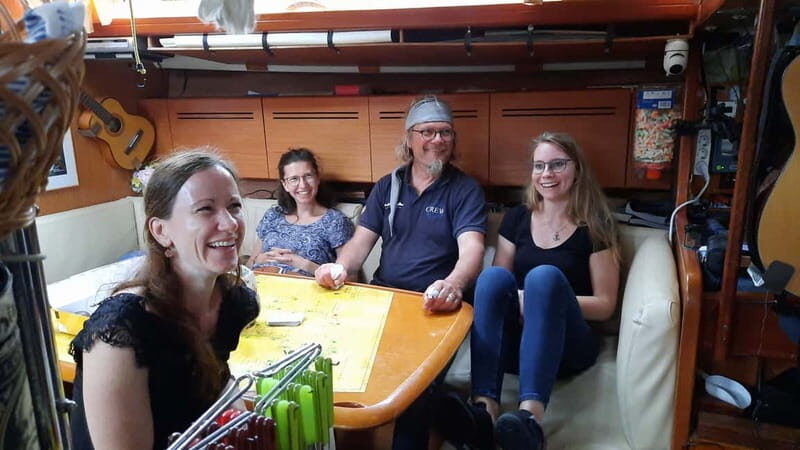 Stralsund: Hiddensee Sailboat Trip with Snacks and Drinks - Food and Refreshments: Simple, Yet Satisfying