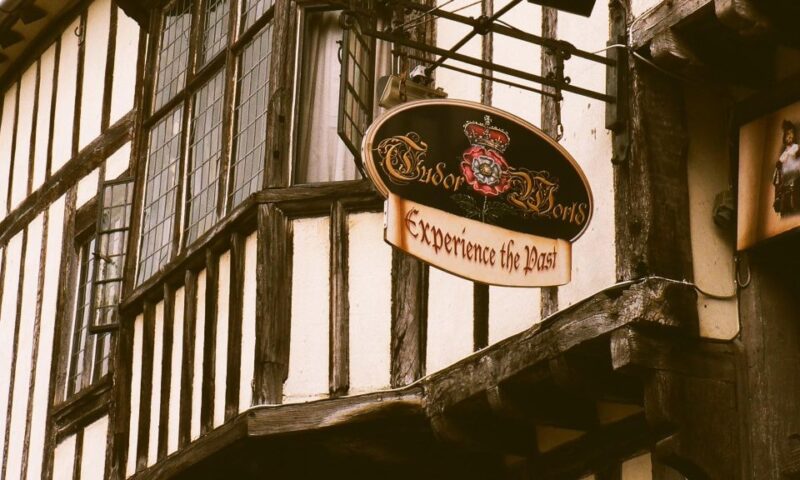Stratford-upon-Avon: Lantern-Lit Ghost Tour at Tudor World - Uncovering Dark Histories and Tales