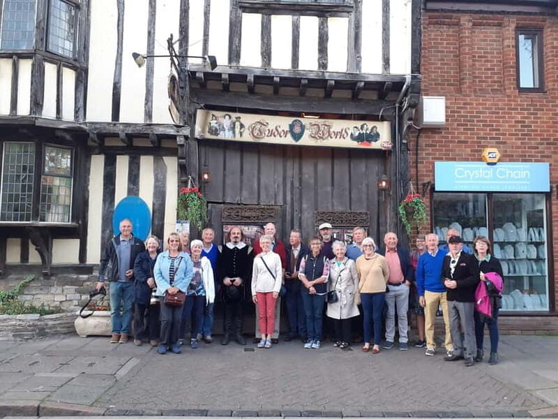 Stratford upon Avon: Shakespeare Guided Tour - A Walk Through Stratford-upon-Avon with Shakespeare as Your Guide  