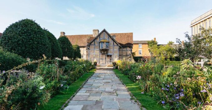 Stratford-upon-Avon: Shakespeares Birthplace Ticket - Frequently Asked Questions