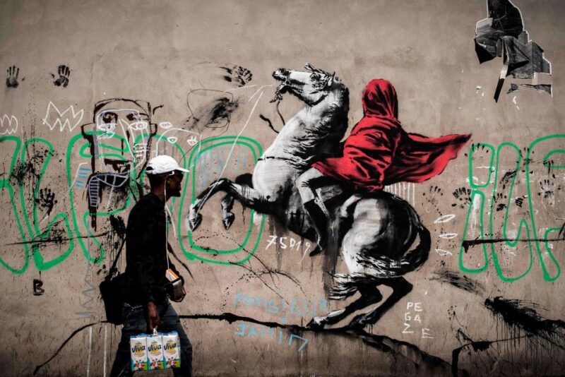 Street Art Discovery Walking Tour in Paris - Belleville Park