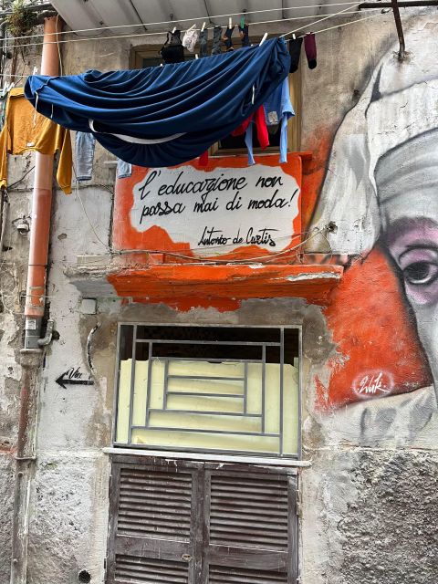 Street Art Tour of the Spanish Quarters & Maradona Idol - Itinerary and Meeting Point