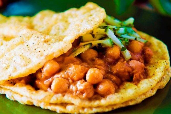 Street Food and a Taste of Trinidad Night life - Key Points