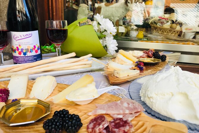 Street Food Tour DLuxe | Turin Gourmet - I Eat Food Tours - Inclusion and Exclusion