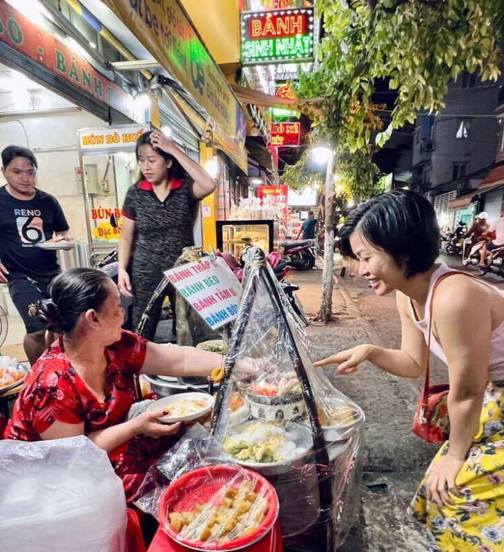 Street Food Walking Tour With a Cooking Instructor - Key Points