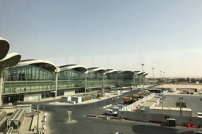 Stress-Free Airport Transfers: Queen Alia to Anywhere in Amman - Comfortable and Luxurious Vehicles