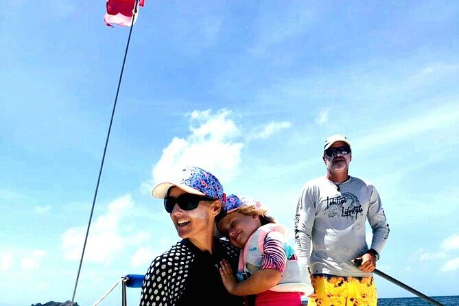 Stroll and Initiation to Sailing in the Baie des Saintes - An In-Depth Look at the Experience