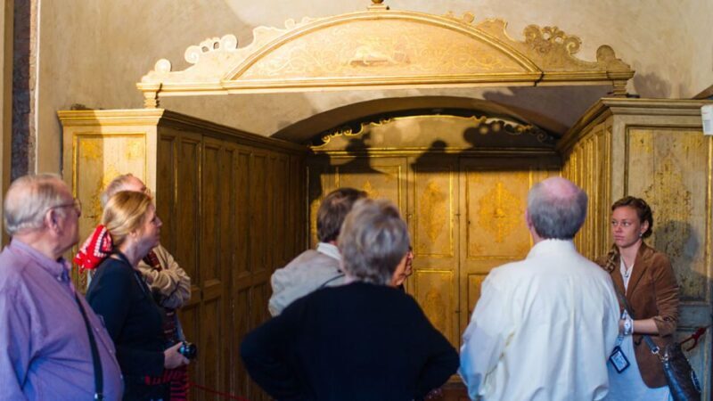 Stroll The Halls of Doge's Palace on a Guided Tour in Venice - Key Points