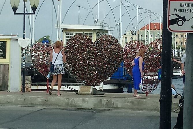 Strolling Willemstad The Local Way - Practical Details