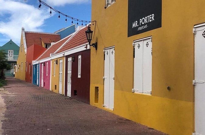 Strolling Willemstad The Local Way - FAQ
