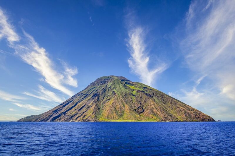 Stromboli: Sunset Trekking Tour on an Active Volcano - Key Points