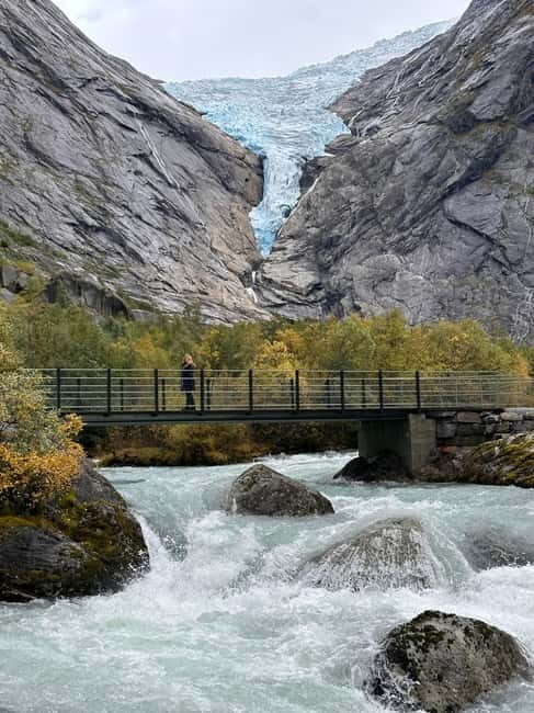 Stryn: Briksdal Glacier and Loen Skylift Tour with Picnic - An Authentic Norwegian Adventure: An In-Depth Look