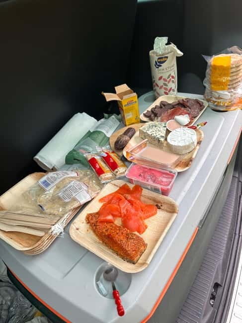 Stryn: Briksdal Glacier and Loen Skylift Tour with Picnic - Practical Details and Tips