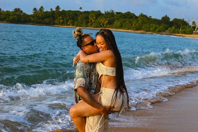 Stunning Private Beach Photoshoot in Puerto Rico's Hidden Gem - Key Points