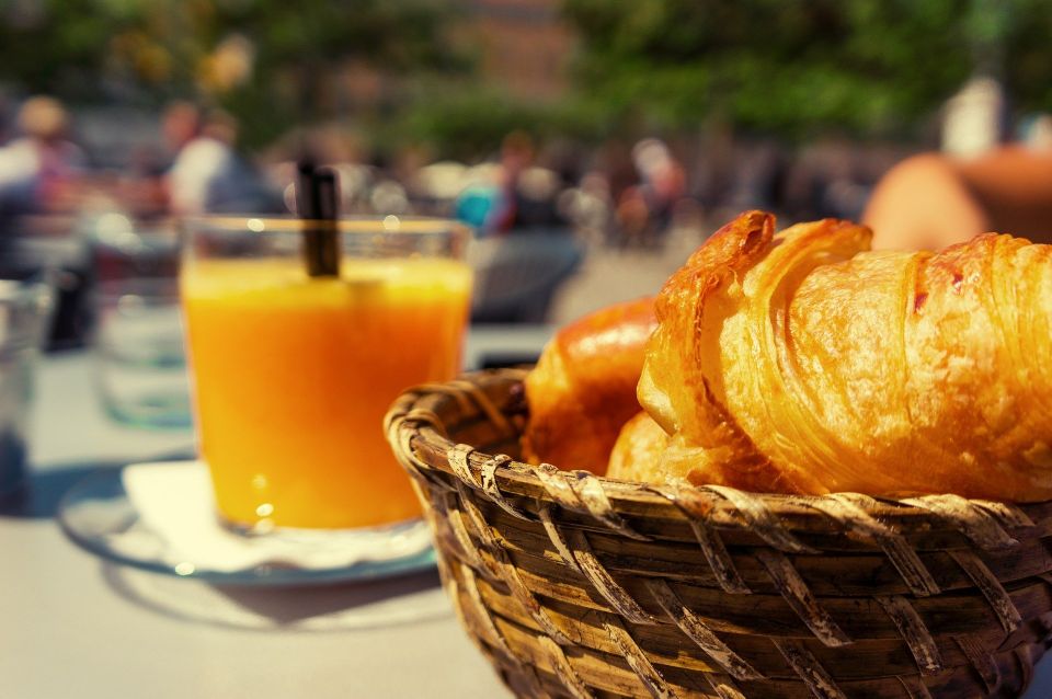 Stuttgart: Winter Sunday Brunch Buffet - An In-Depth Look at the Stuttgart Winter Sunday Brunch Buffet