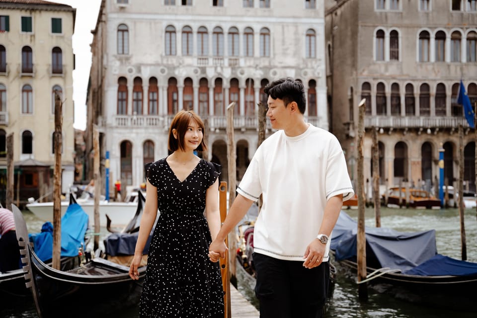 Stylish Photoshoots in Venice - Booking and Flexibility