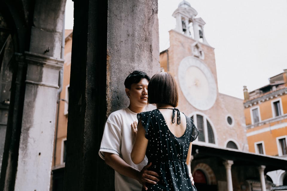 Stylish Photoshoots in Venice - Benefits of Shared vs. Private Sessions