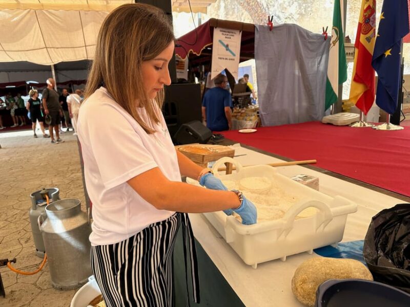 Subbética: Artisanal Cheese Making Workshop in Los Balanchares - Guided Factory Tour