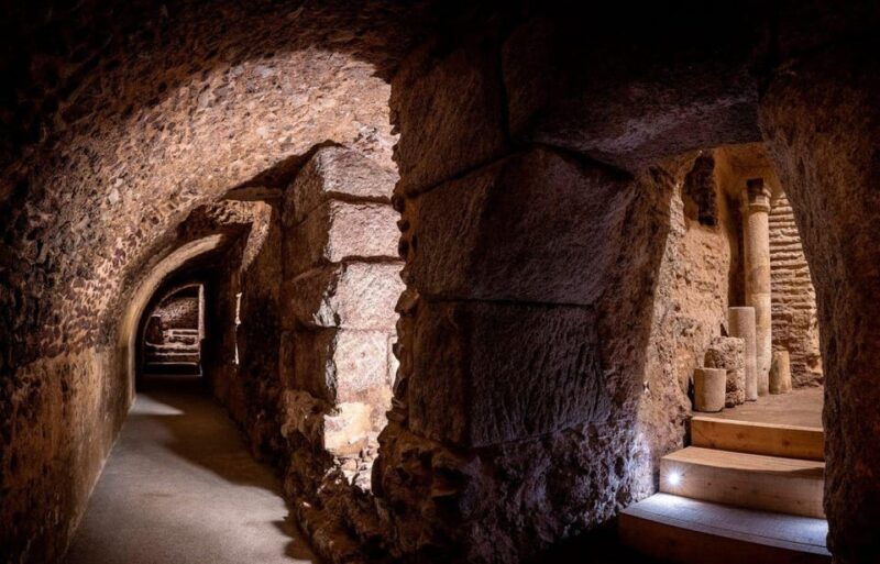 Subway Toledo: Night Tour 4 Subways Including Thermae - Tour Highlights