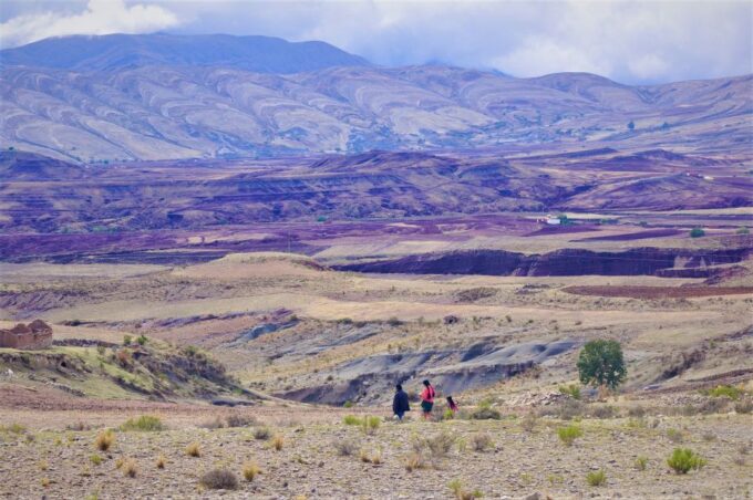 Sucre: Maragua Crater Hike & Dinosaur Footprints 1 Day Tour - Booking Information