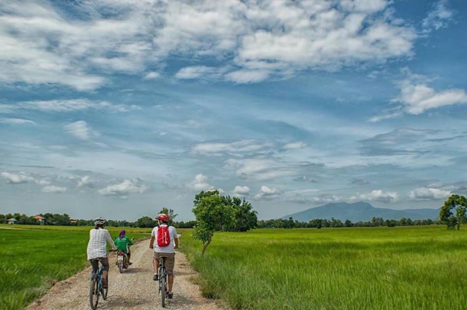 Sukhothai: Half-Day Countryside Bike Tour - Local Interaction