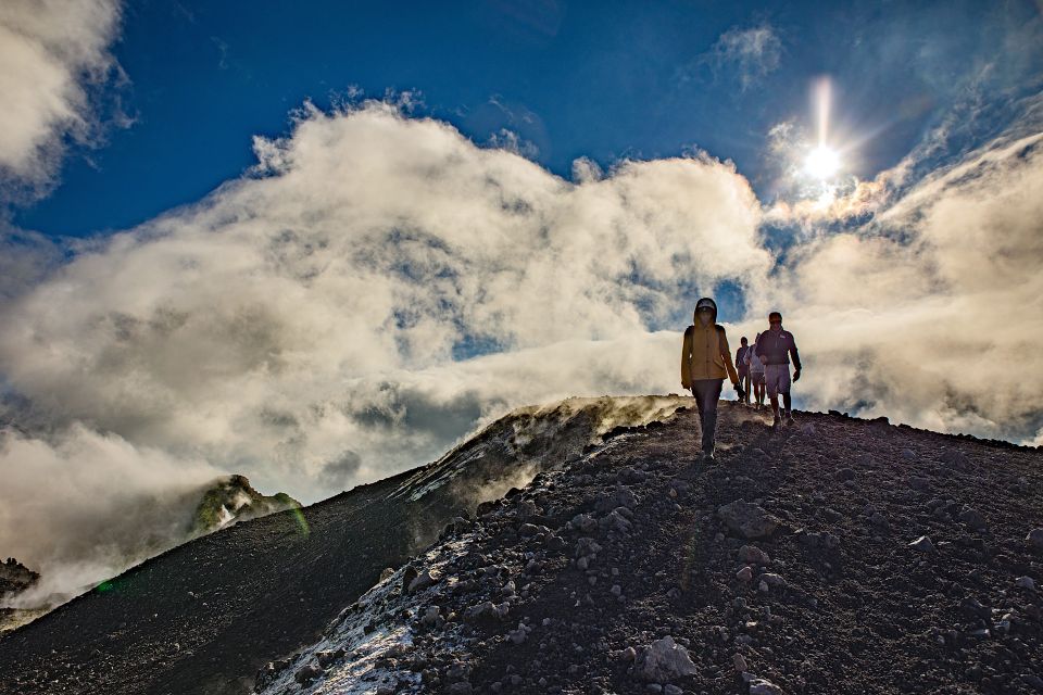 Summit Craters 3,000m Guided Excursion - Frequently Asked Questions