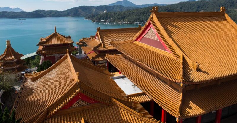 Sun Moon Lake: Private Transfer to and From Taichung City - Passenger and Luggage Accommodations