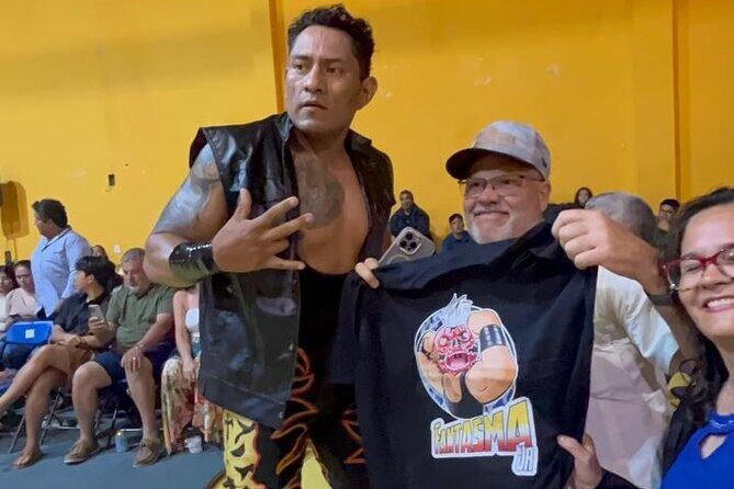 Sunday afternoon, Mexican wrestling in Oaxaca - Key Points