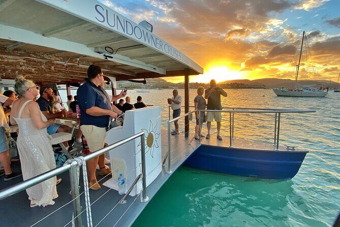 Sundowner Sunset Cruise Airlie Beach - The Atmosphere: Social, Relaxed, Upbeat