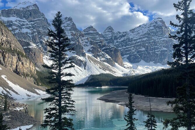 Sunrise Adventure: Alpenglow at Moraine Lake & Lake Louise - Frequently Asked Questions (FAQs)