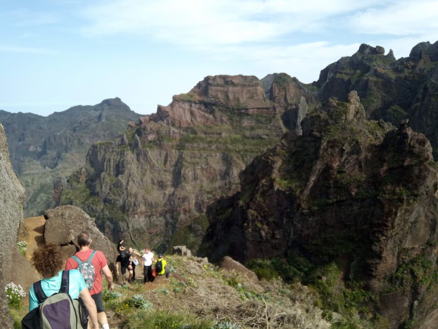 Sunrise at Pico Ruivo and Hike to Pico Do Areeiro - Key Points