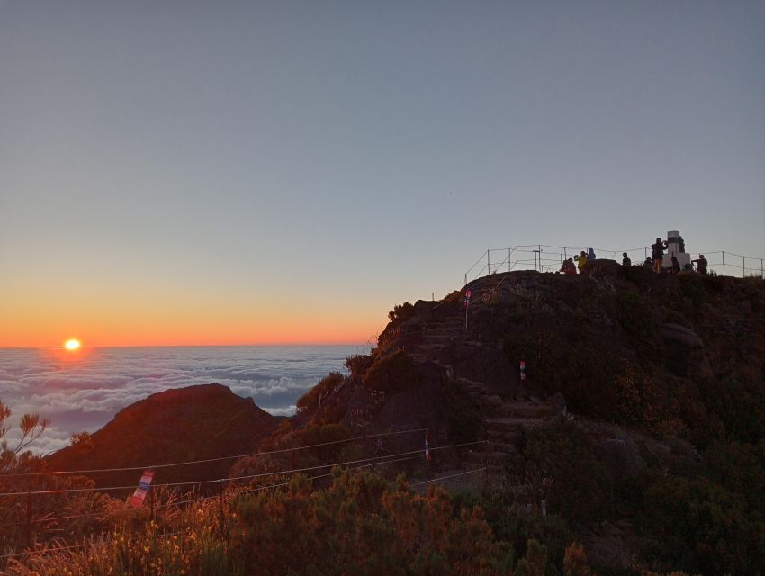 Sunrise at Pico Ruivo and Hike to Pico Do Areeiro - Itinerary Overview