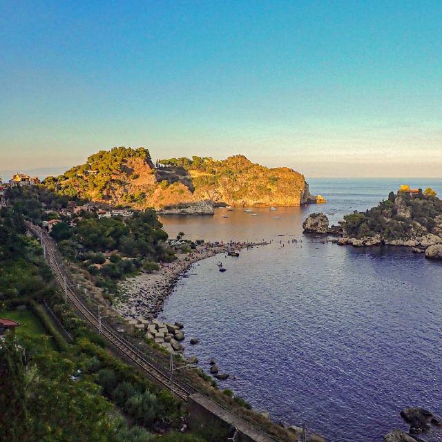 Sunrise Coastline Boat Tour & Dolphin Watching - Marine Life Encounters