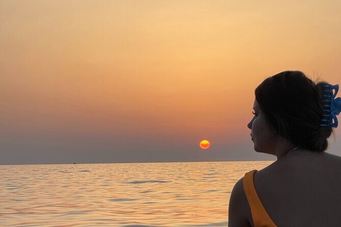 Sunrise in a Stand-up Paddle with Breakfast on board - Starting the Day: Meeting and Preparation