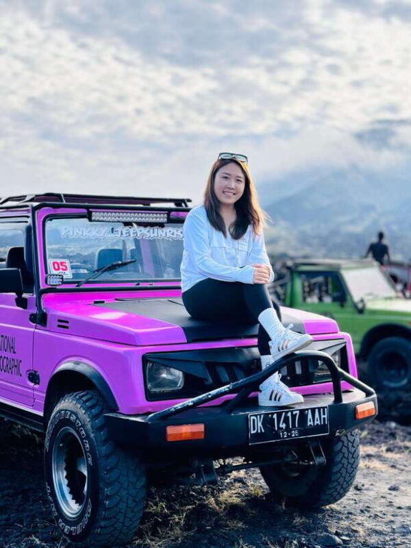 Sunrise Jeep Tour and Hot Spring - Starting Out: Early Morning Pickup