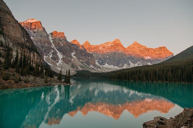 Sunrise Moraine Lake and Lake Louise - A Detailed Look at the Sunrise Tour Experience