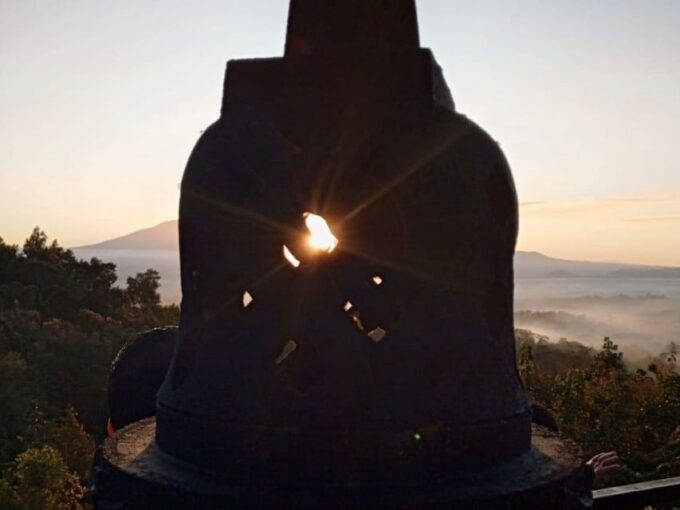 Sunrise Setumbu, Borobudur & Prambanan All In - Booking Information